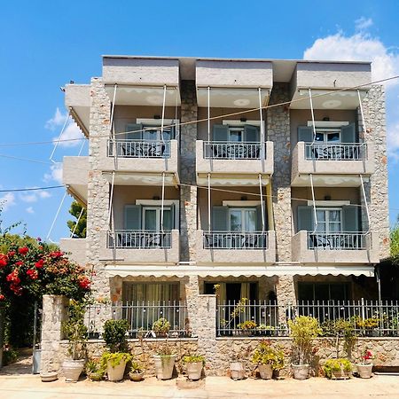 Aloe Luxury Apartments Porto Heli Eksteriør billede