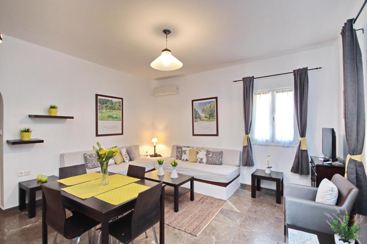 Aloe Luxury Apartments Porto Heli Eksteriør billede